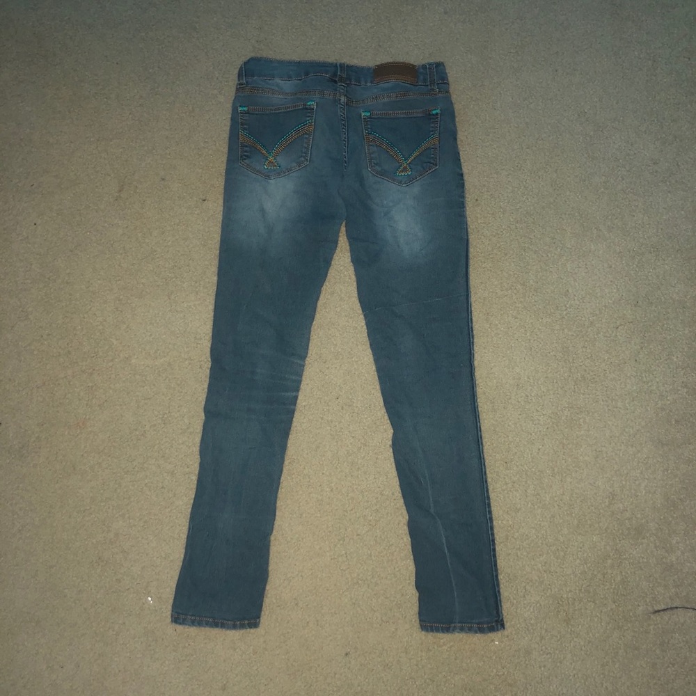 Jeans - Picture 2 of 3